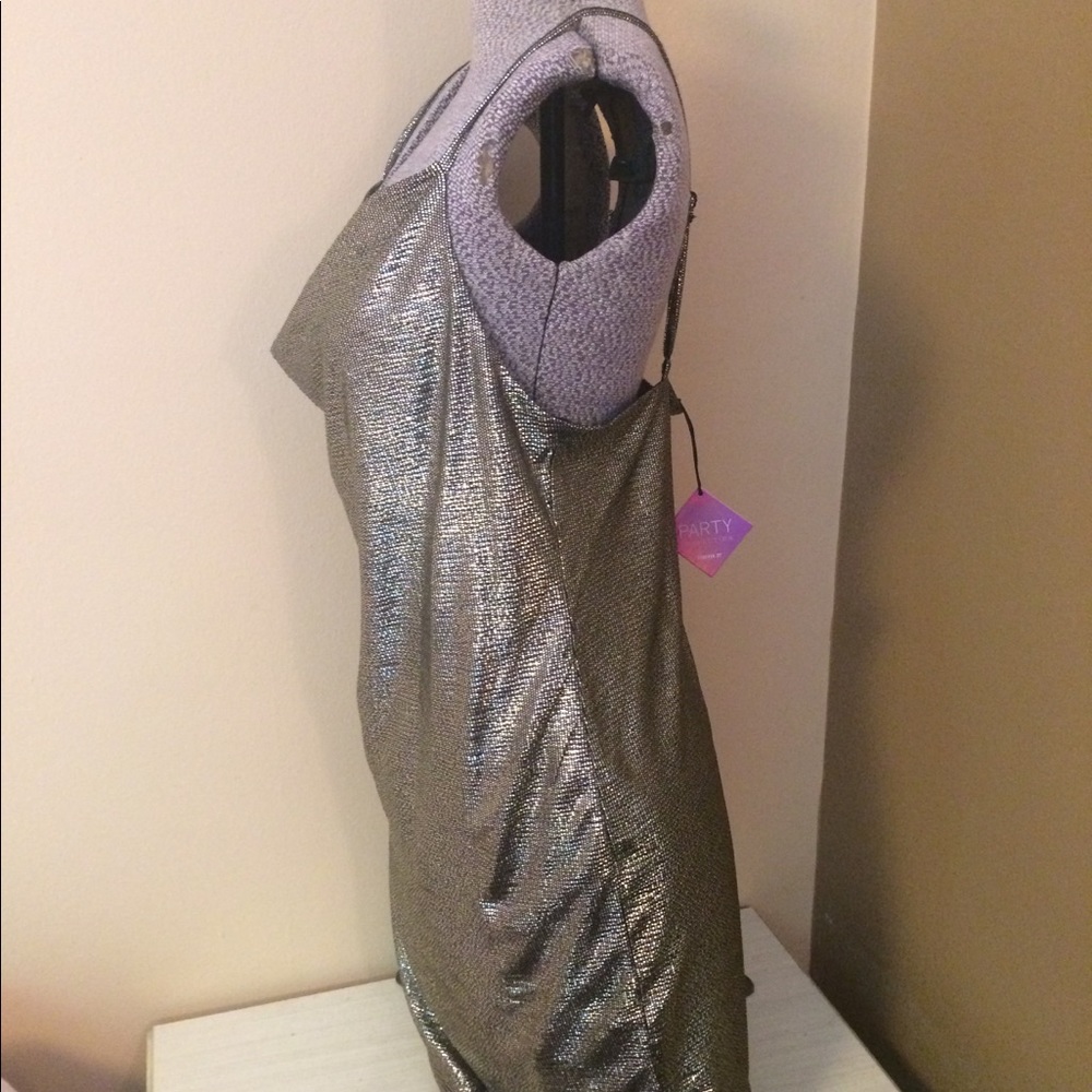 Gold Shiny Draped Disco Dress size L - Picture 6 of 14